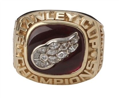 Scarce 1998 Detroit Red Wings 14K Stanley Cup Championship Ring- Goldman (Staff)